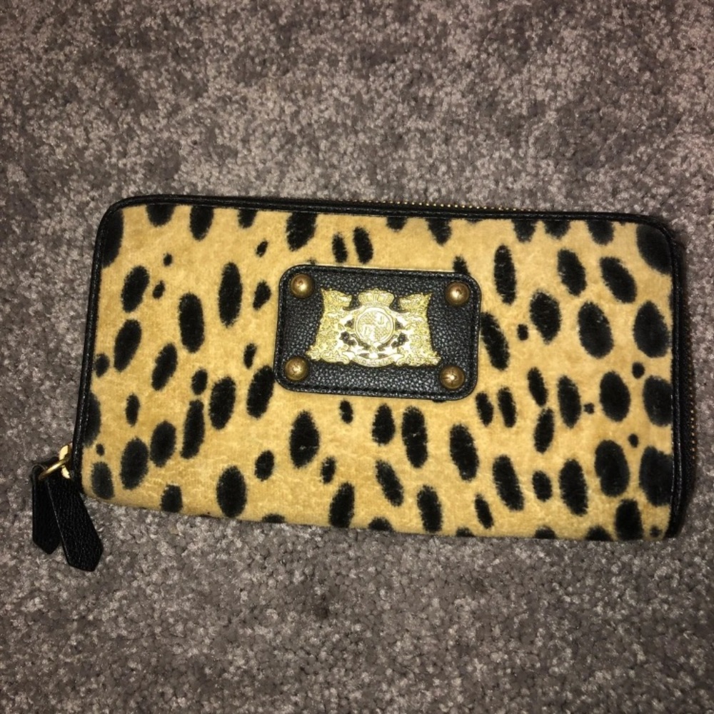 Juicy couture wallet